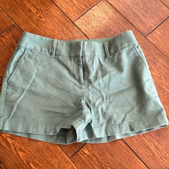LOFT Shorts Women’s Size 4 - Picture 1 of 5